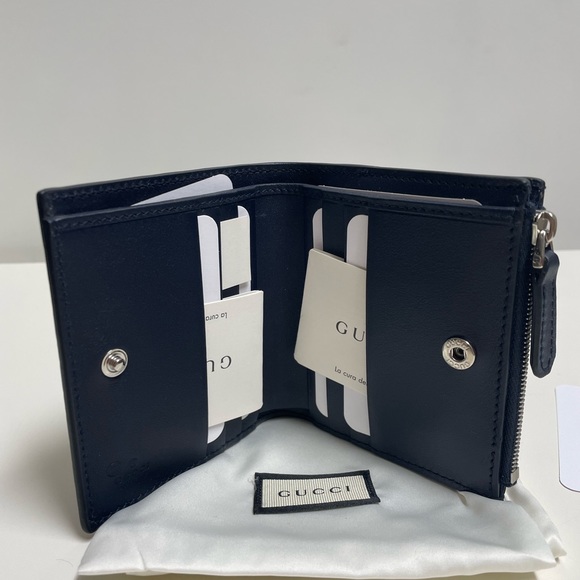 Gucci bifold wallet - Picture 3 of 7
